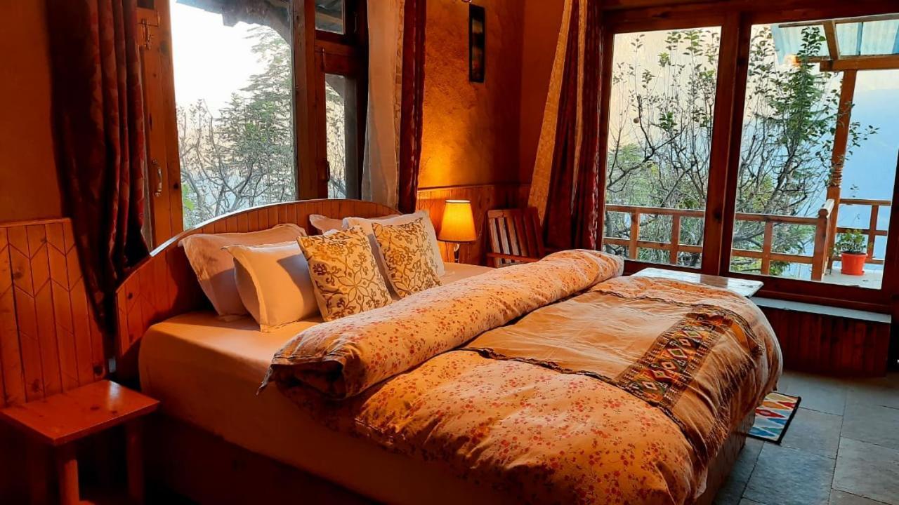 Ishan Log Huts-A Boutique Home Stay Banjār Екстериор снимка