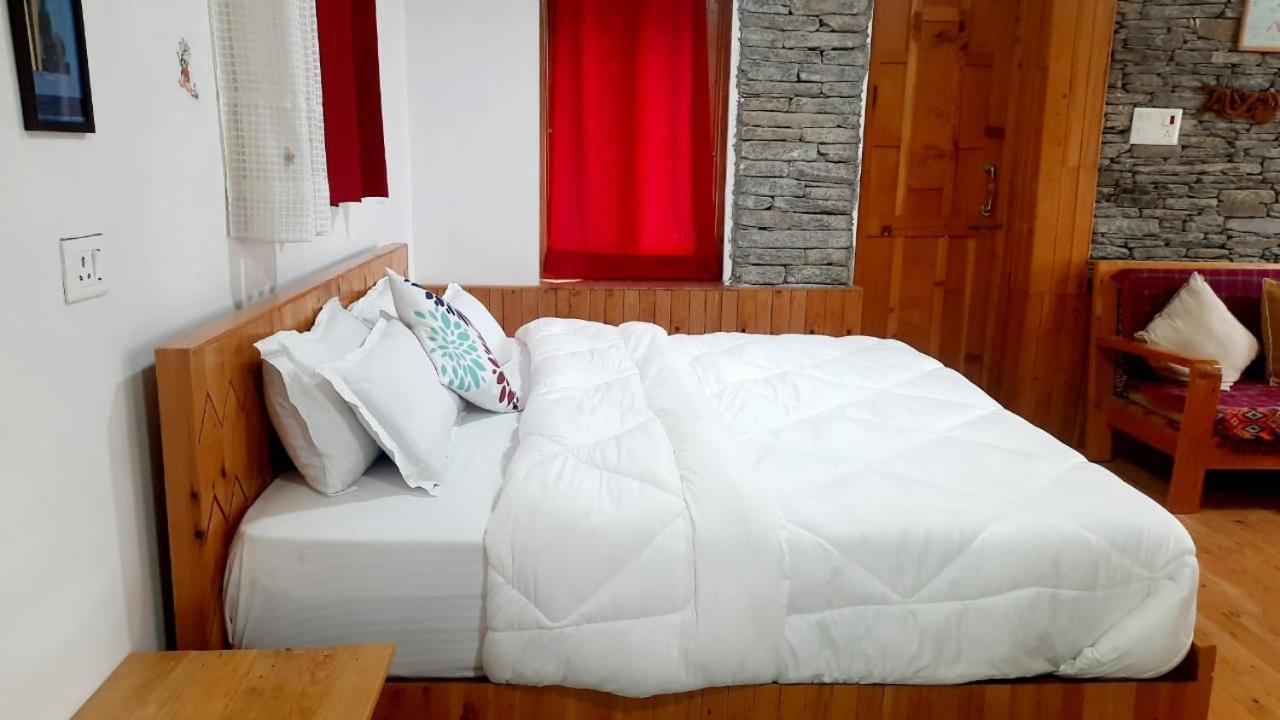 Ishan Log Huts-A Boutique Home Stay Banjār Екстериор снимка