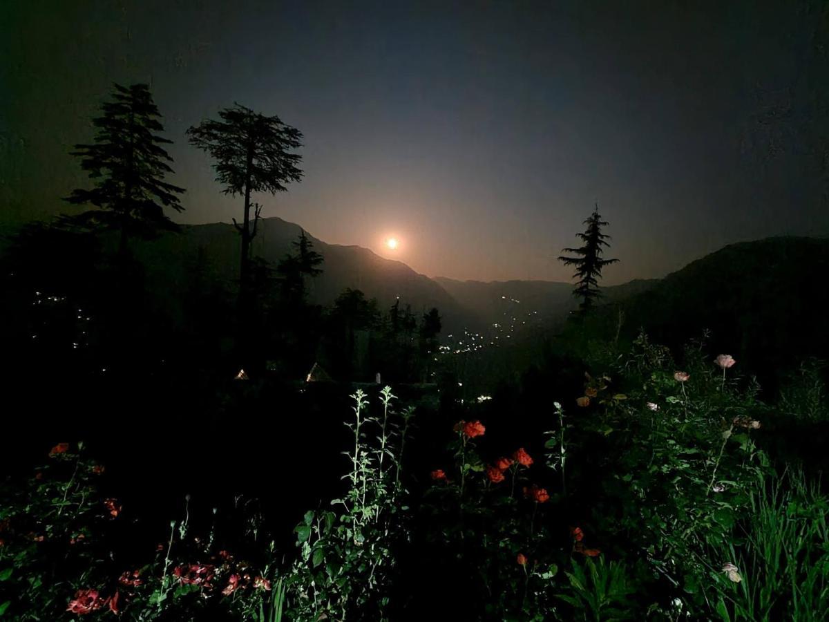 Ishan Log Huts-A Boutique Home Stay Banjār Екстериор снимка