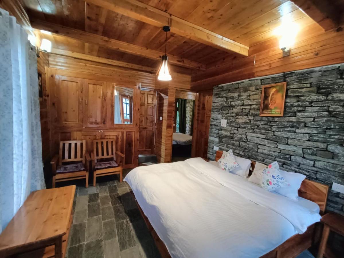 Ishan Log Huts-A Boutique Home Stay Banjār Екстериор снимка