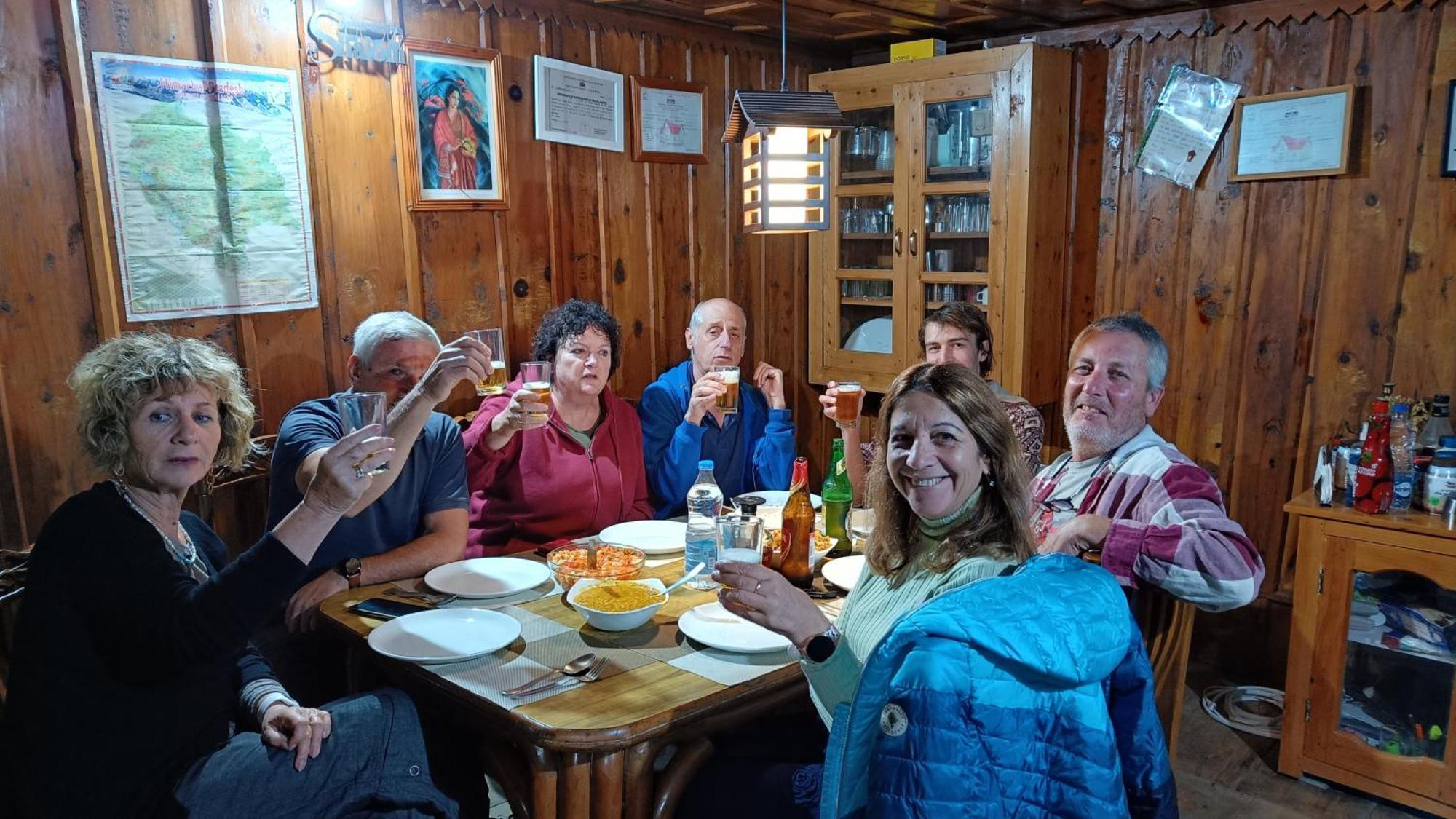 Ishan Log Huts-A Boutique Home Stay Banjār Екстериор снимка