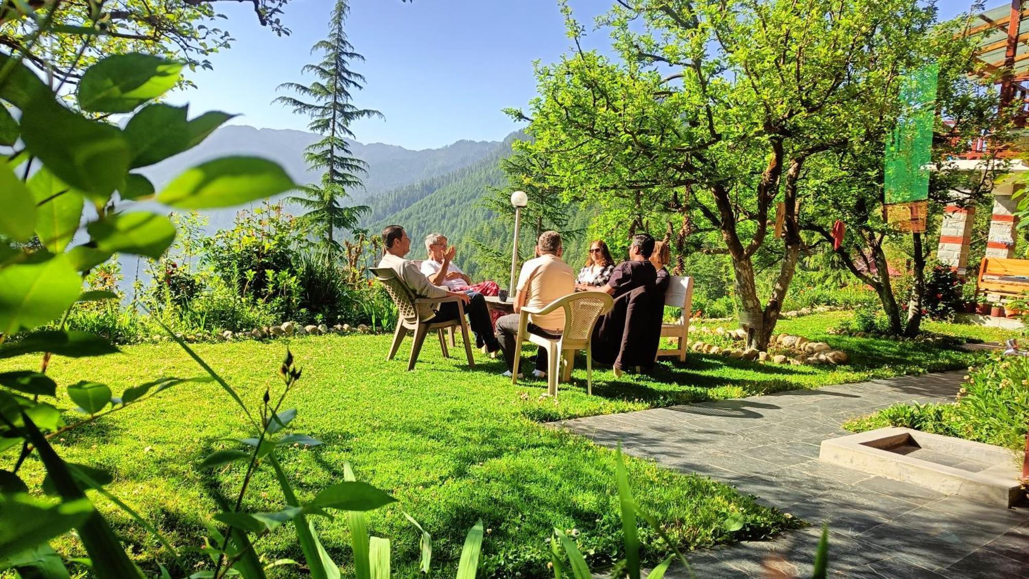 Ishan Log Huts-A Boutique Home Stay Banjār Екстериор снимка